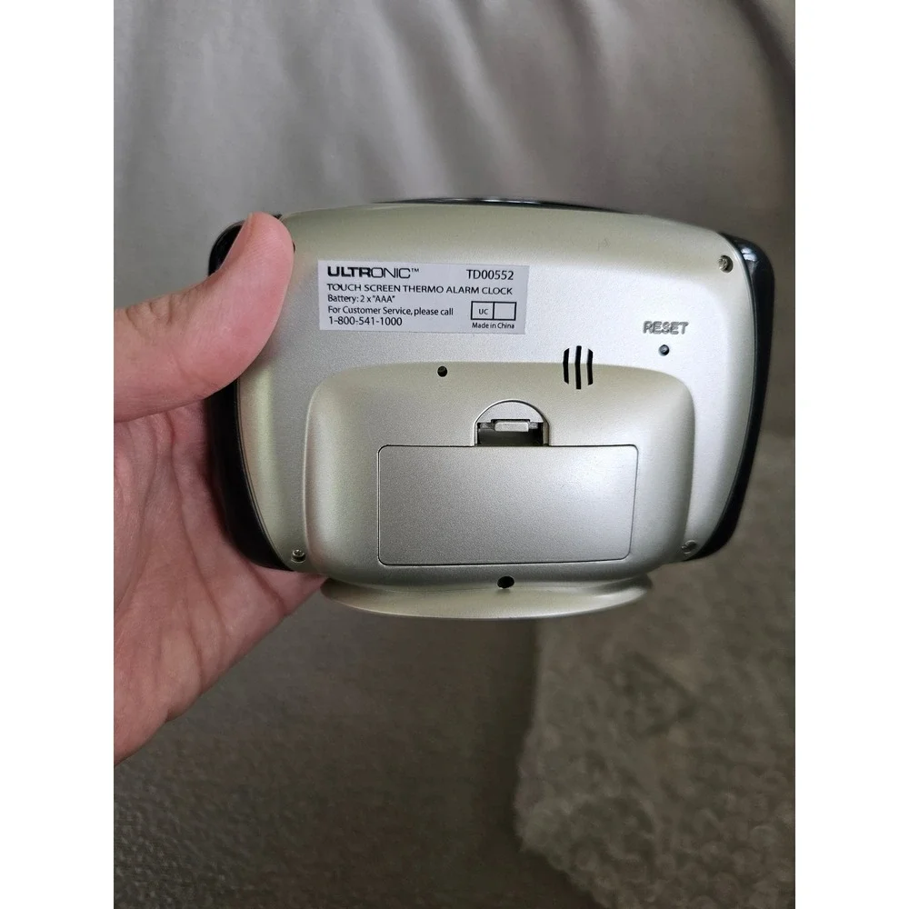 Ultronic TD00552 touch screen thermo alarm clock tested works light up